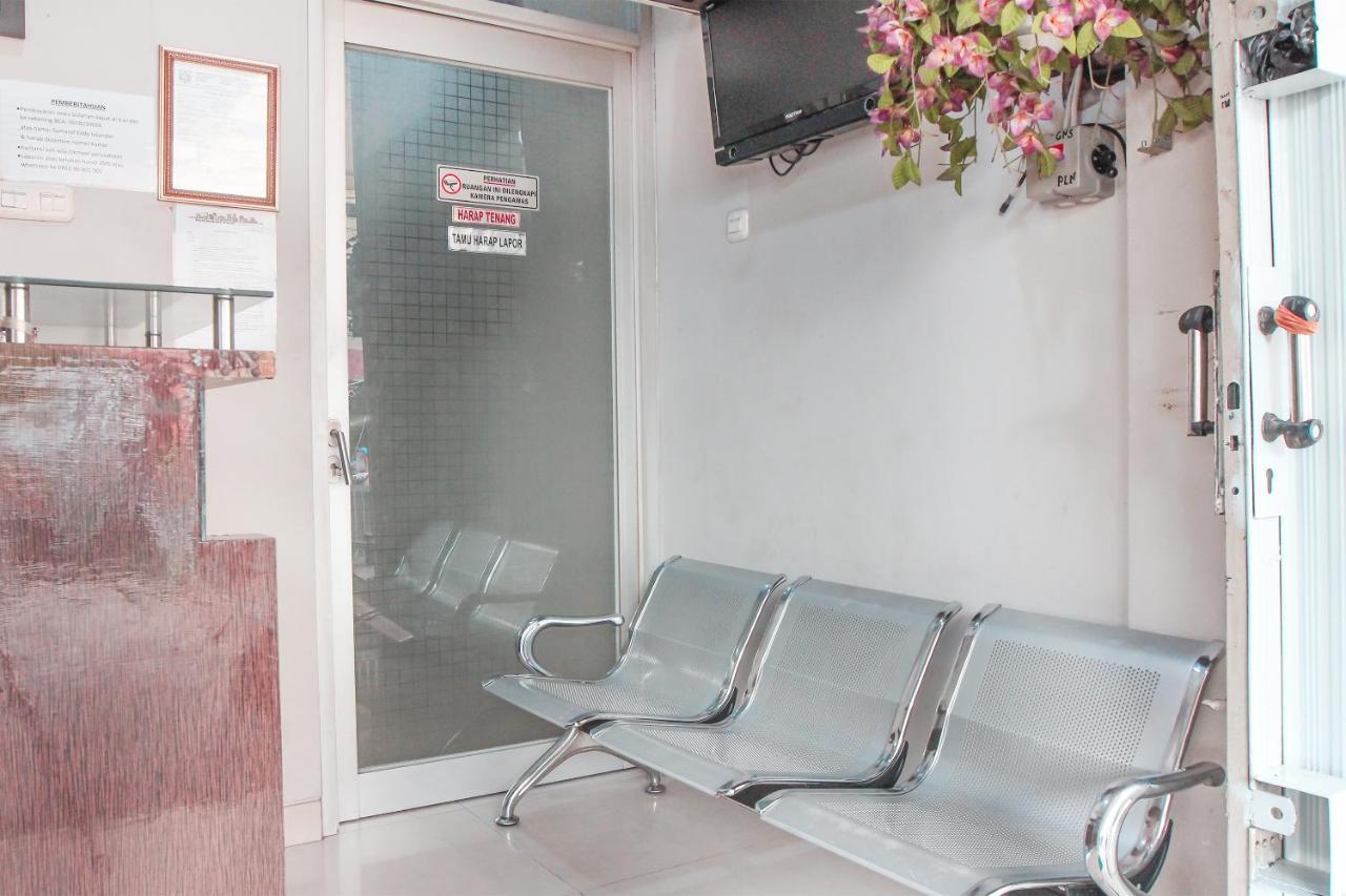 Oyo 383 Env Residence Jakarta Ngoại thất bức ảnh
